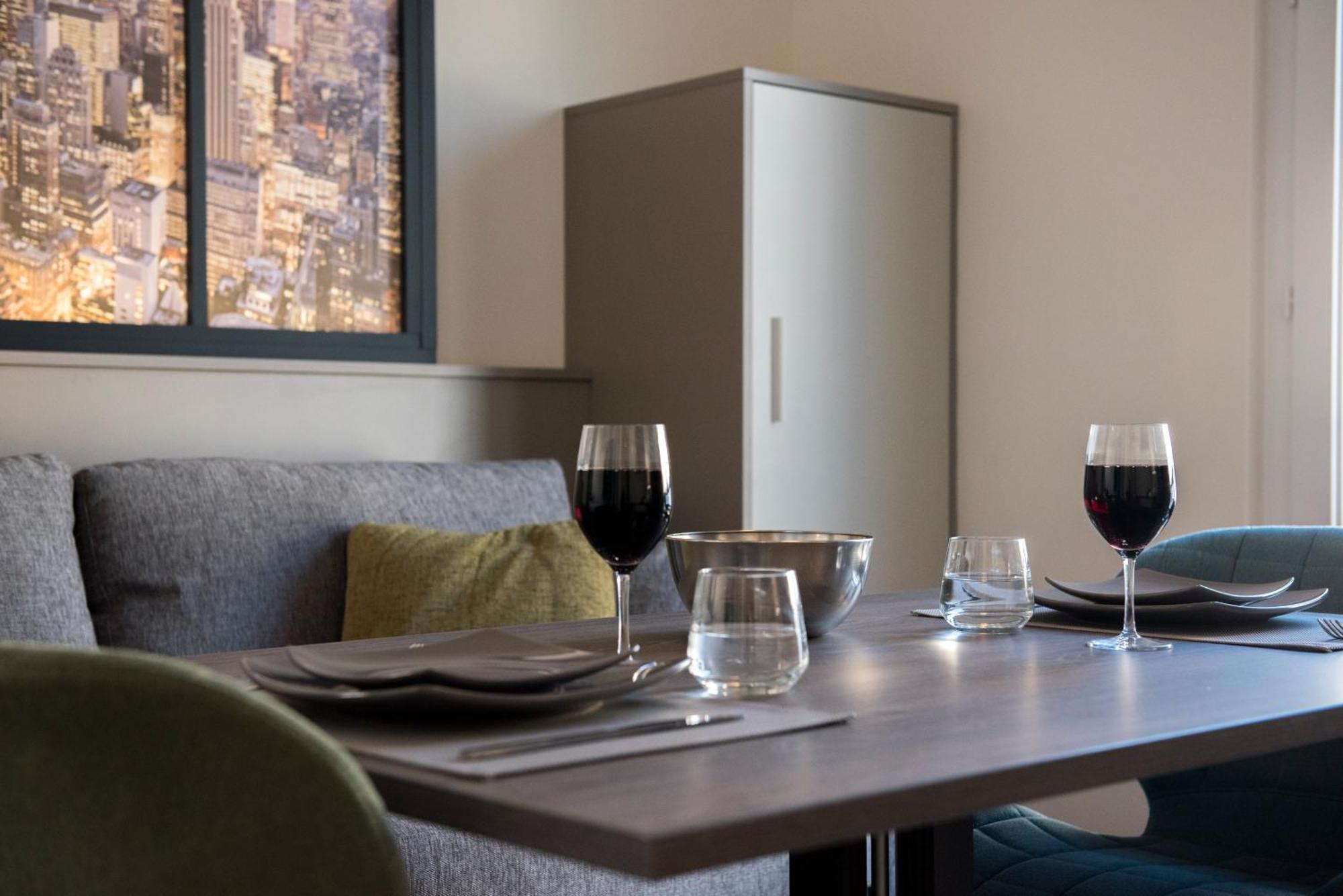 Apartment Le Baron Centre - Garage Prive - Wifi Fibre - Classe 3 Etoiles